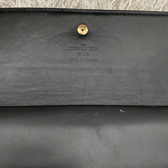 Louis Vuitton Black Suhali Porte Tresor International Wallet  Louis Vuitton Black Tresor Porte Suhali Wallet